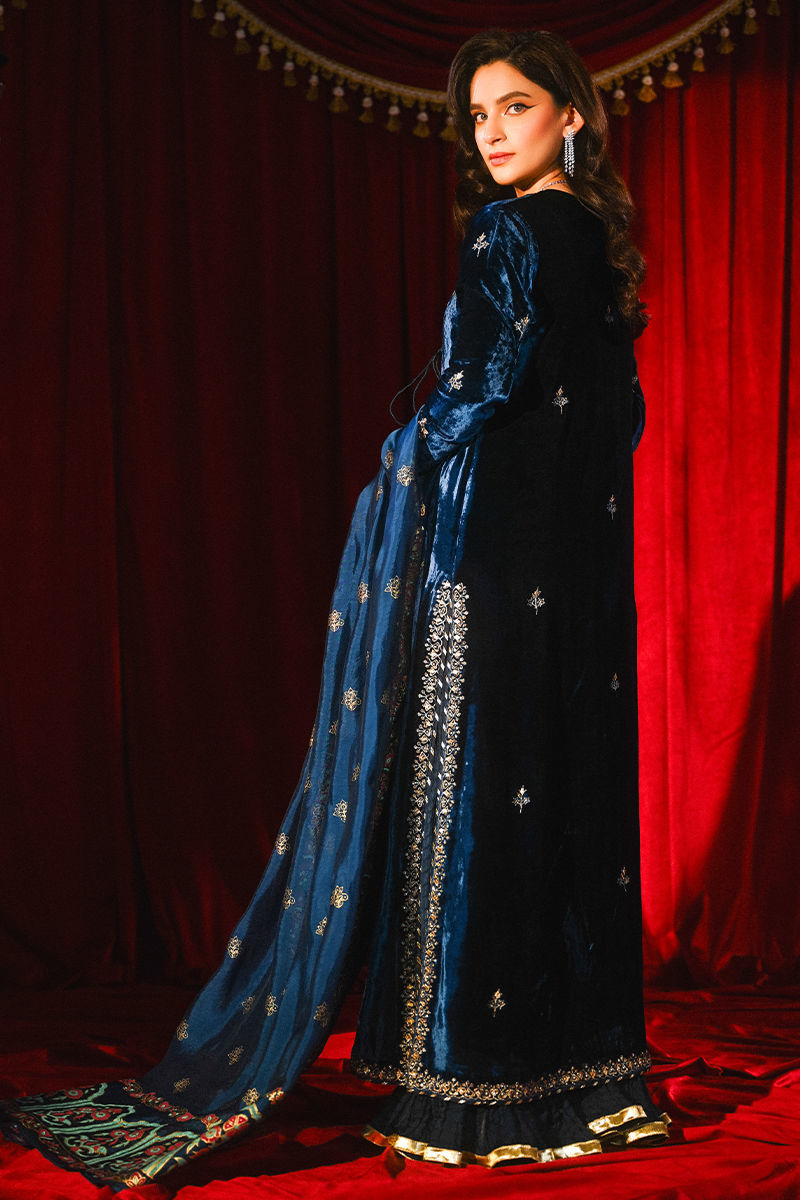 Ansab Jahangir| So Hot - Luxury Velvets '25 - Farah