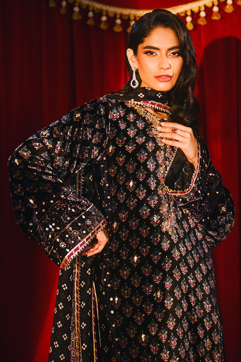 Ansab Jahangir| So Hot - Luxury Velvets '25 - Melek