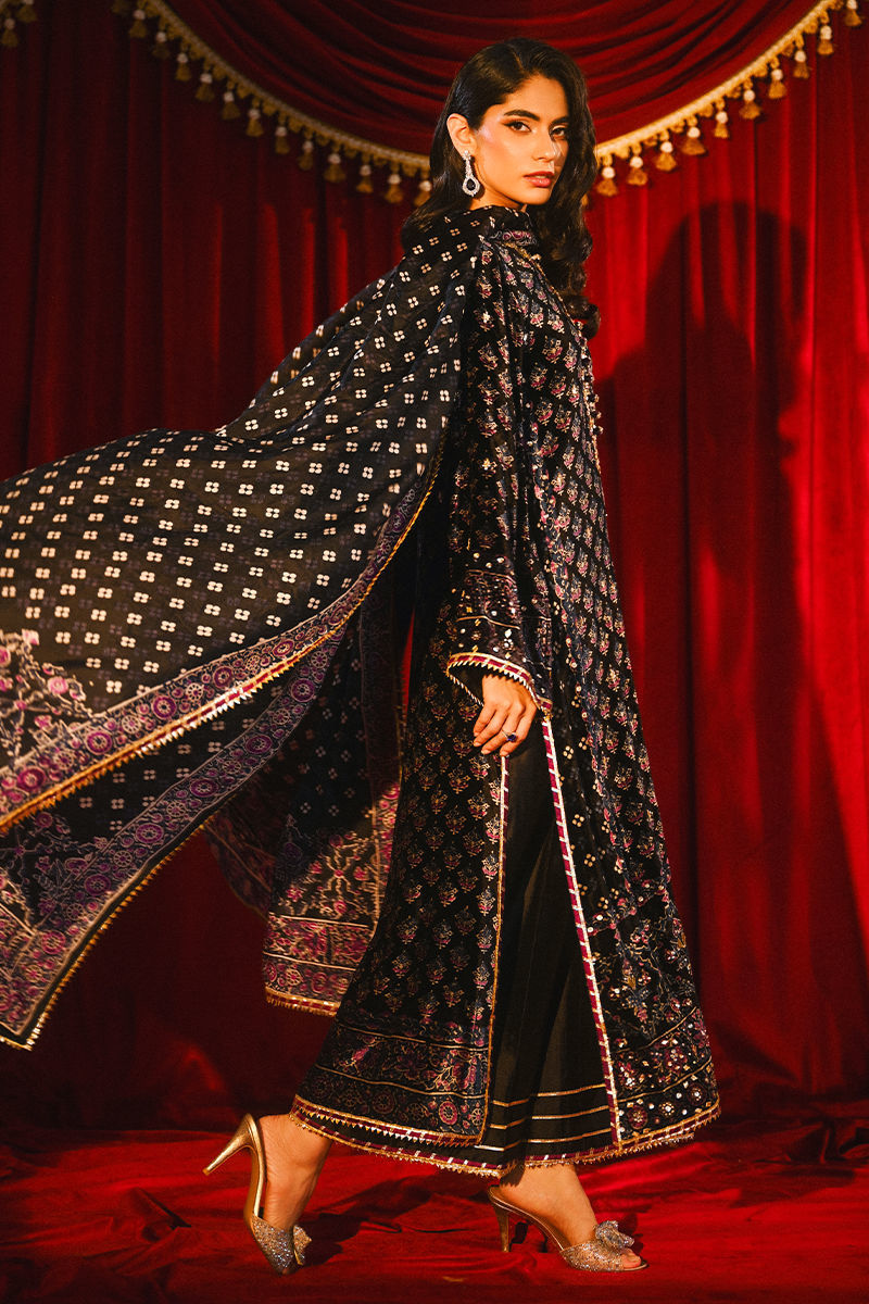 Ansab Jahangir| So Hot - Luxury Velvets '25 - Melek