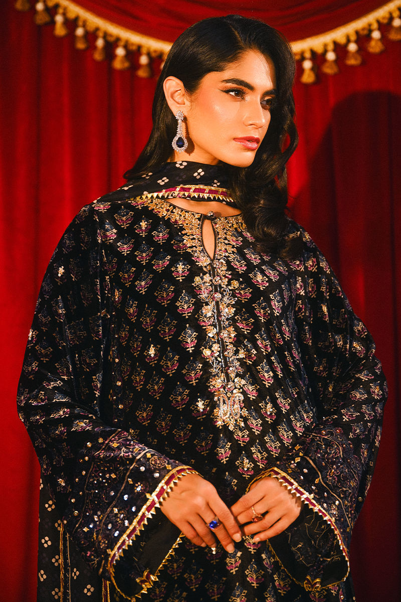 Ansab Jahangir| So Hot - Luxury Velvets '25 - Melek