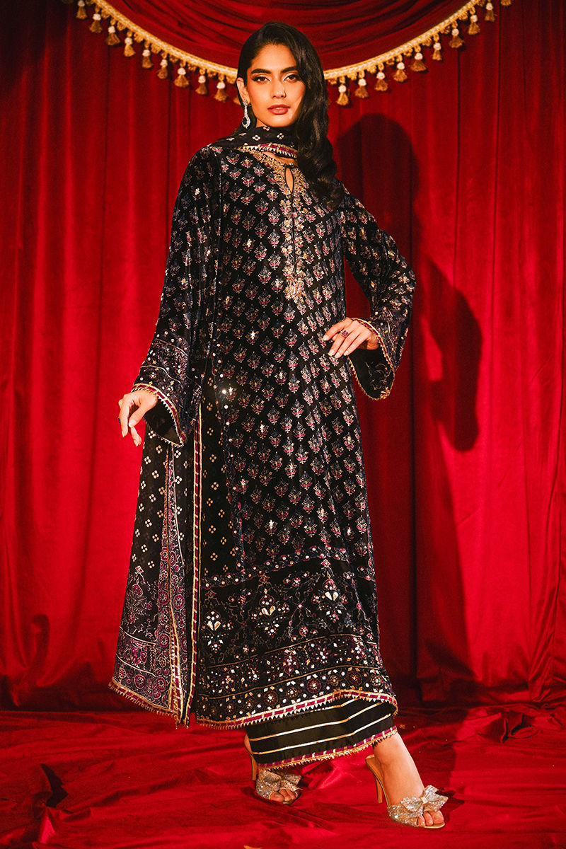 Ansab Jahangir| So Hot - Luxury Velvets '25 - Melek