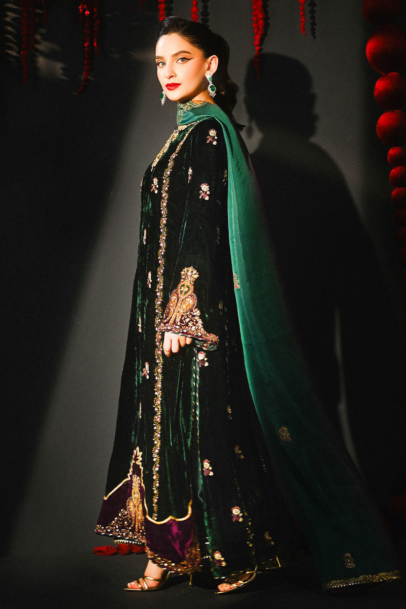 Ansab Jahangir| So Hot - Luxury Velvets '25 - Mirha