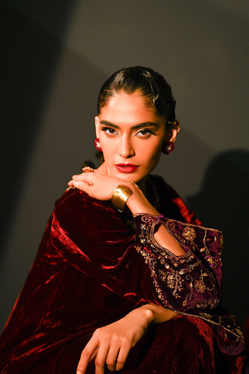 Ansab Jahangir| So Hot - Luxury Velvets '25 - Aydin