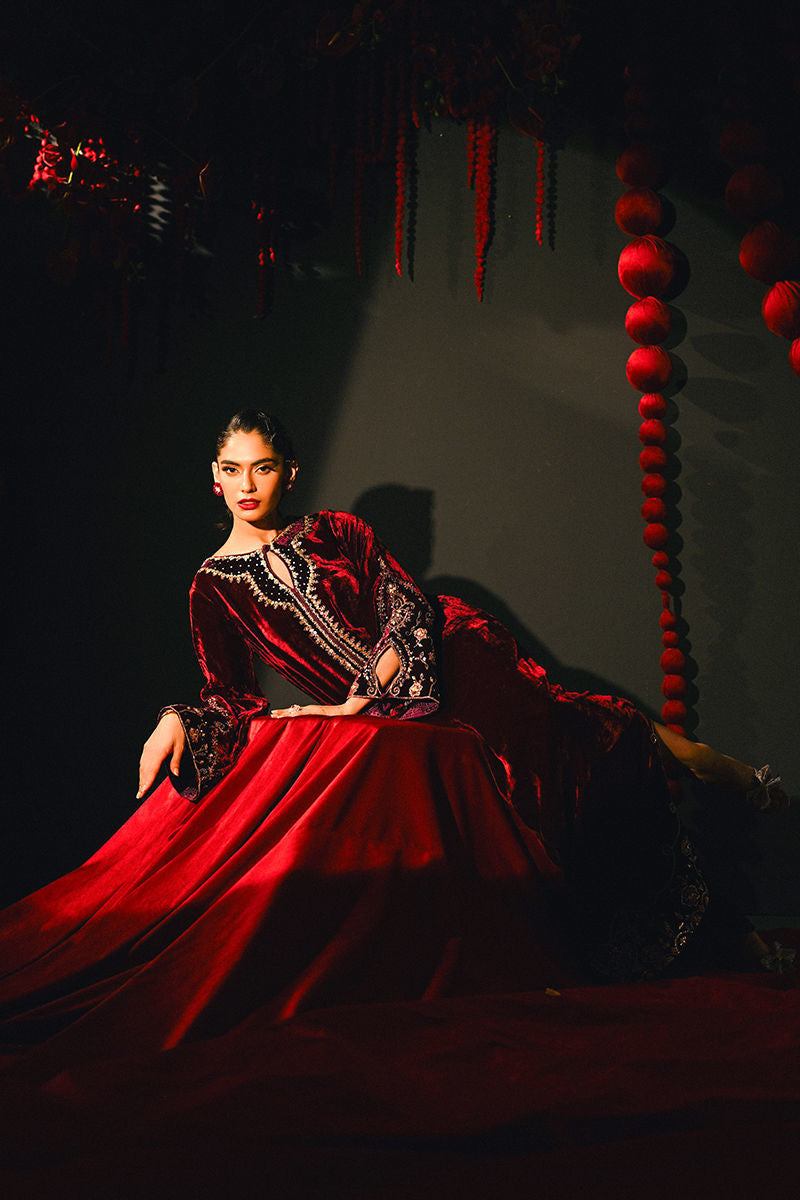 Ansab Jahangir| So Hot - Luxury Velvets '25 - Aydin