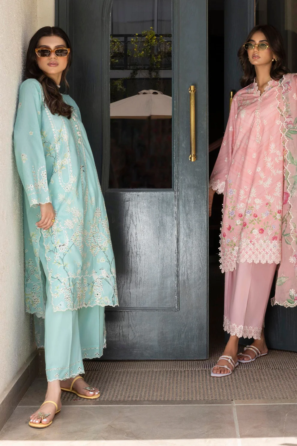 Sana Safinaz |Stitched Lawn Embroidered Suit / SS25ESE263P3