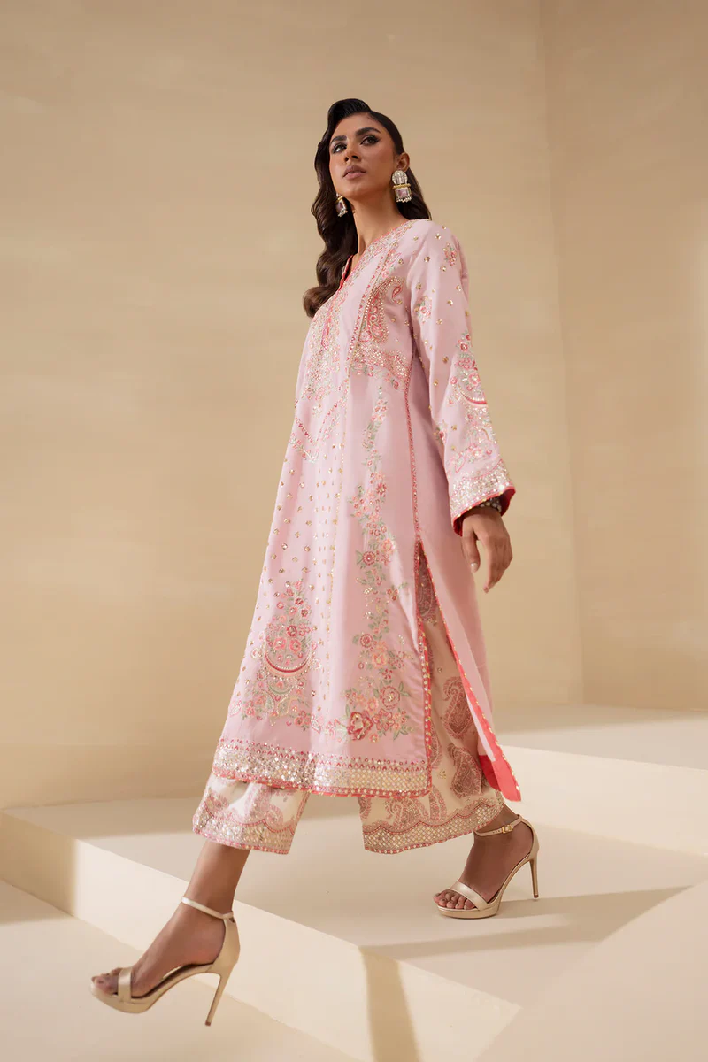 Ethnc Boutique Collection AW '25 Drop II - EMBROIDERED SUIT | E0909/104/427