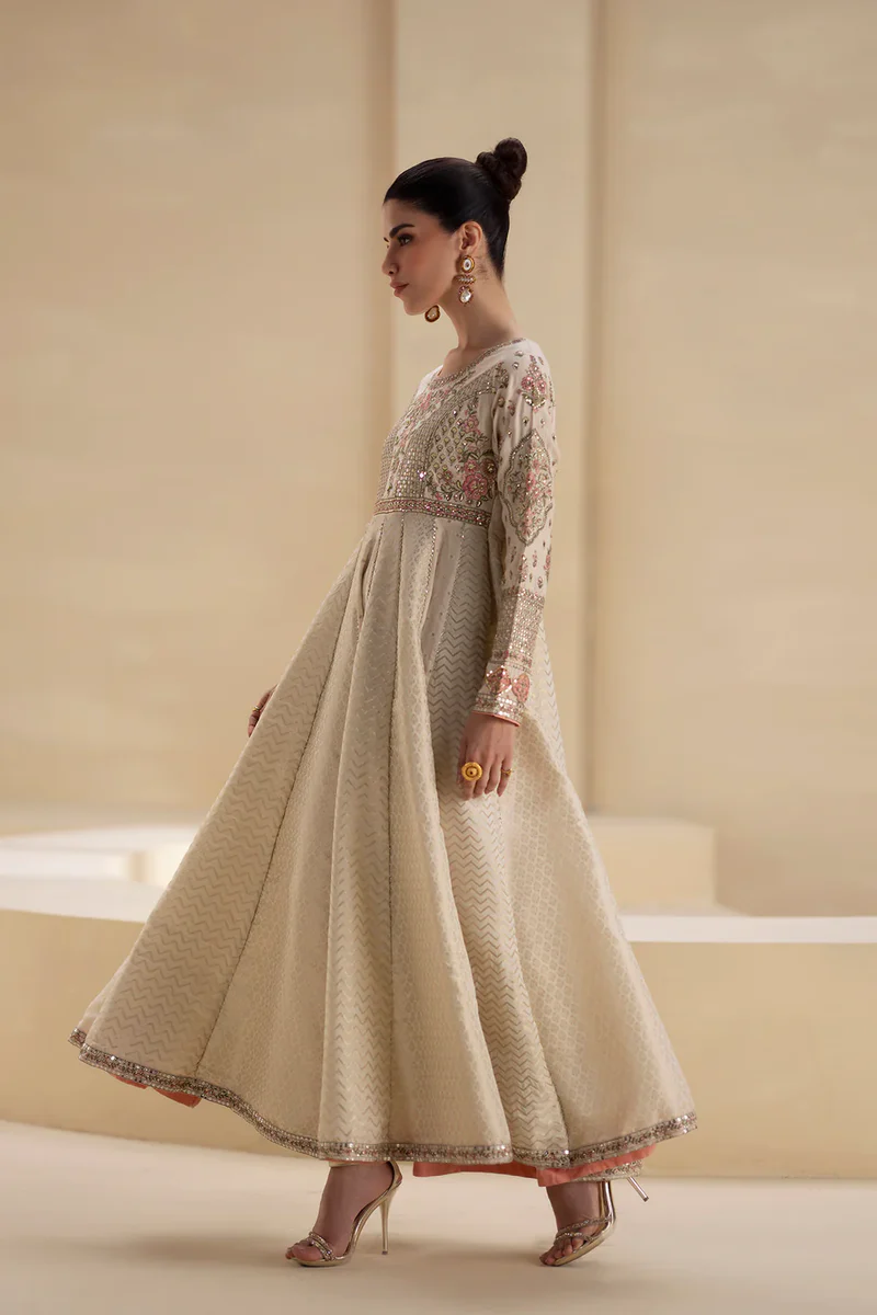 Ethnc| Boutique Collection AW '25 Drop II - EMBROIDERED SUIT | E0846/104/002