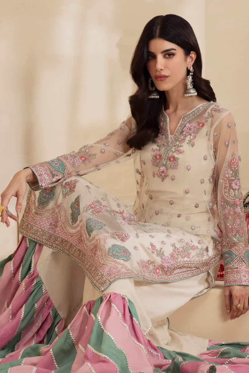 Ethnc| Boutique Collection AW '25 Drop II - EMBROIDERED SUIT | E0906/104/003