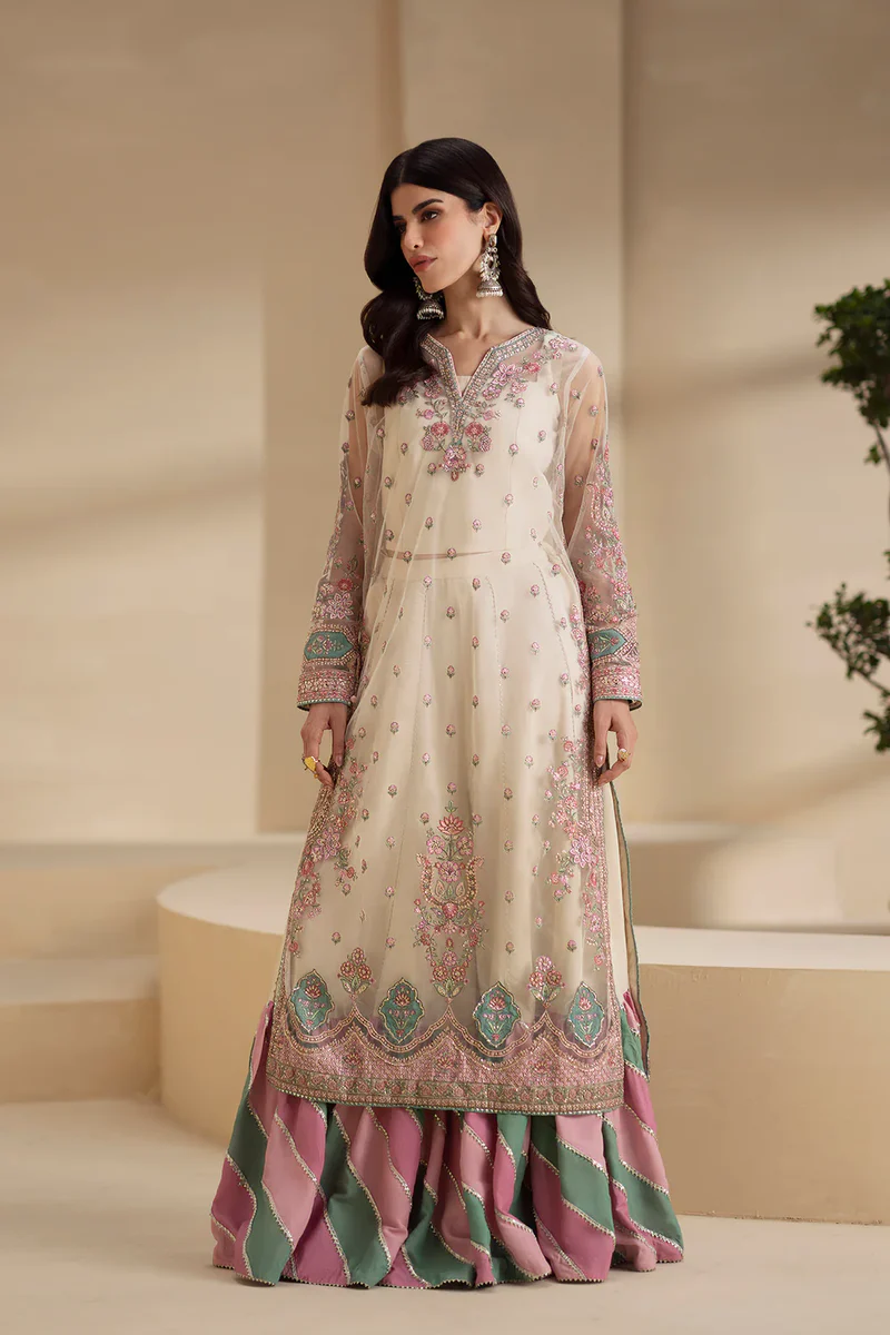Ethnc| Boutique Collection AW '25 Drop II - EMBROIDERED SUIT | E0906/104/003
