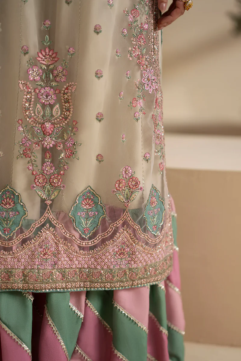 Ethnc| Boutique Collection AW '25 Drop II - EMBROIDERED SUIT | E0906/104/003