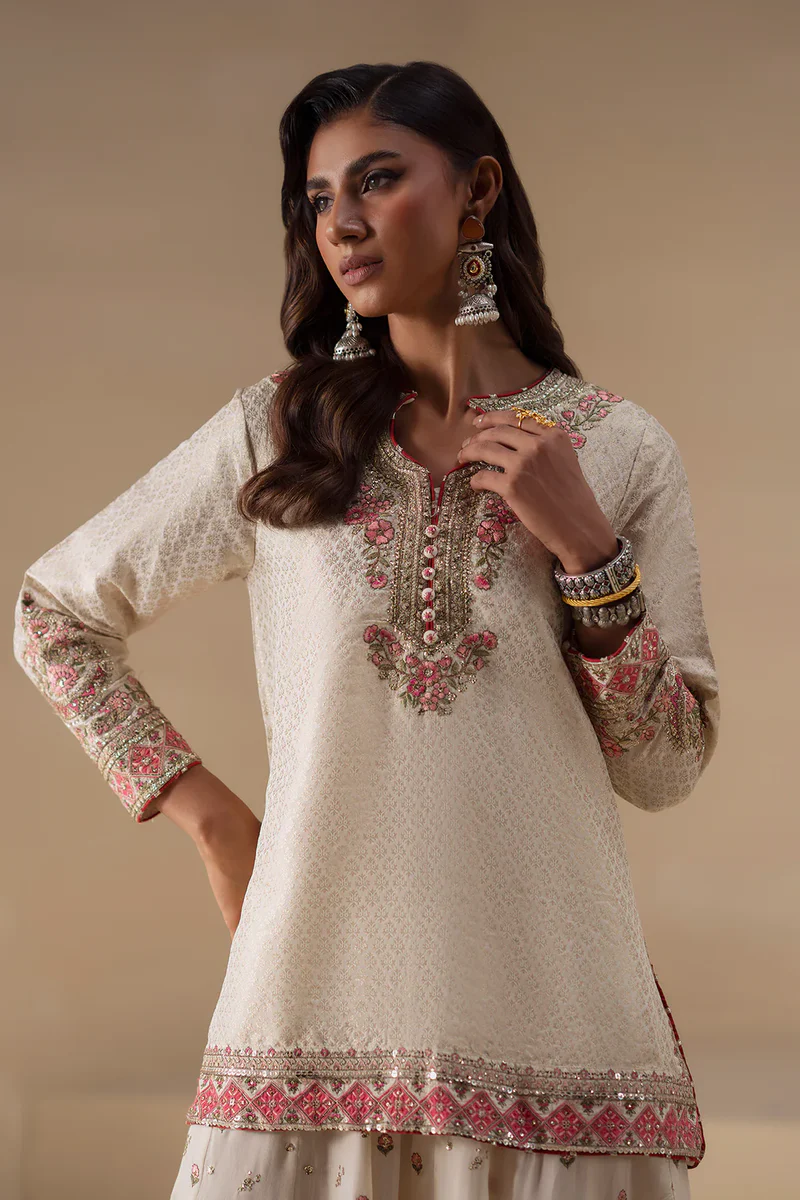 Ethnc| Boutique Collection AW '25 Drop II - EMBROIDERED SUIT | E0836/104/817