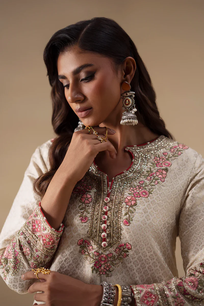 Ethnc| Boutique Collection AW '25 Drop II - EMBROIDERED SUIT | E0836/104/817