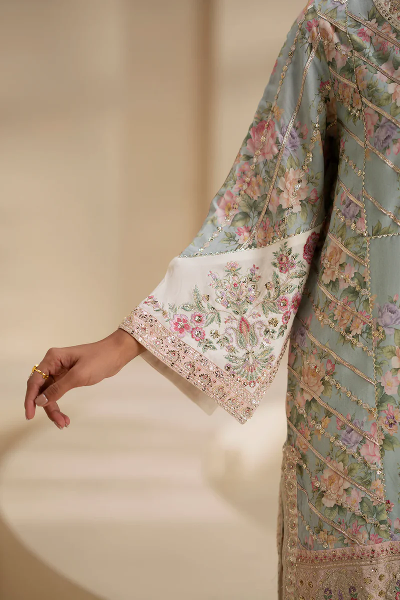 Ethnc| Boutique Collection AW '25 Drop II - EMBROIDERED SUIT | E0917/104/721