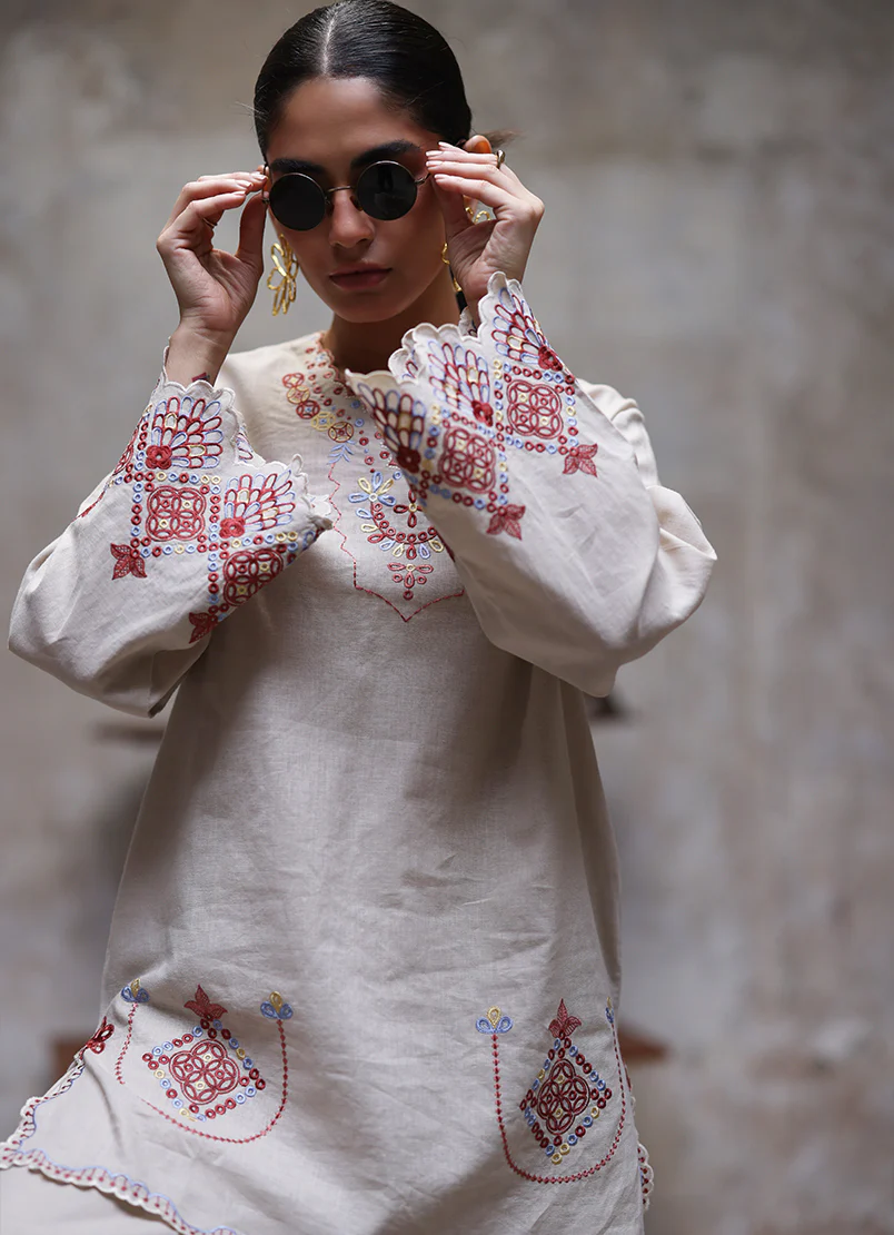 IMAGE | SAGE | LINEN COLLECTION '25