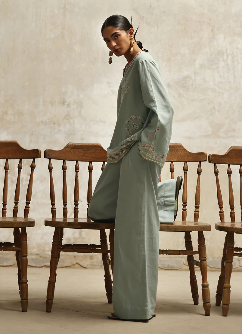 IMAGE | LIV | LINEN COLLECTION '25