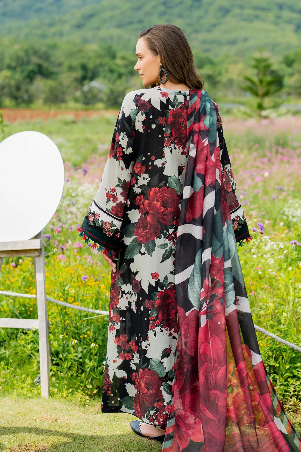 Baroque |DIGITAL PRINTED LAWN UF-4221