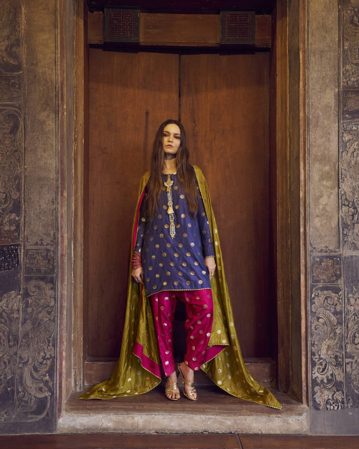 Iqbal Hussain| AW-15