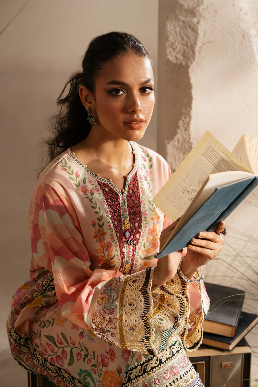 Ethnc| Rozana Floral Charm '25 Drop 7 - E3240/103/316