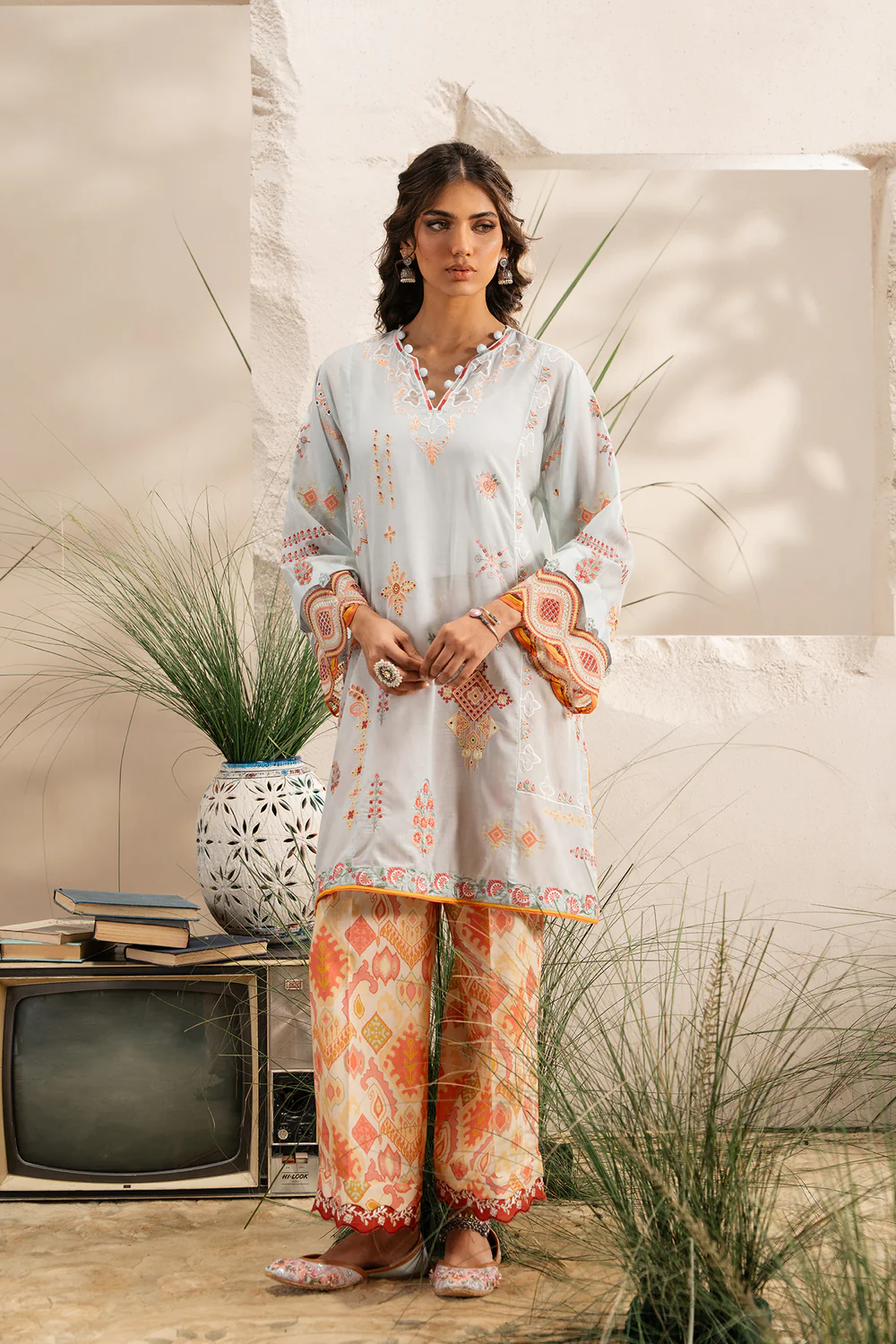 Ethnc| Rozana Floral Charm '25 Drop 7 - E3279/103/617