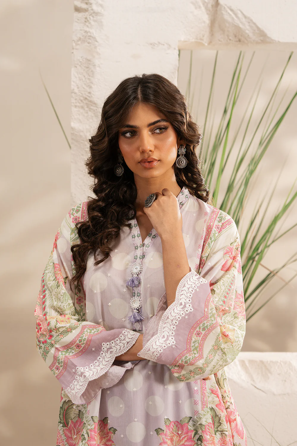 Ethnc| Rozana Floral Charm '25 Drop 7 - E3302/103/531