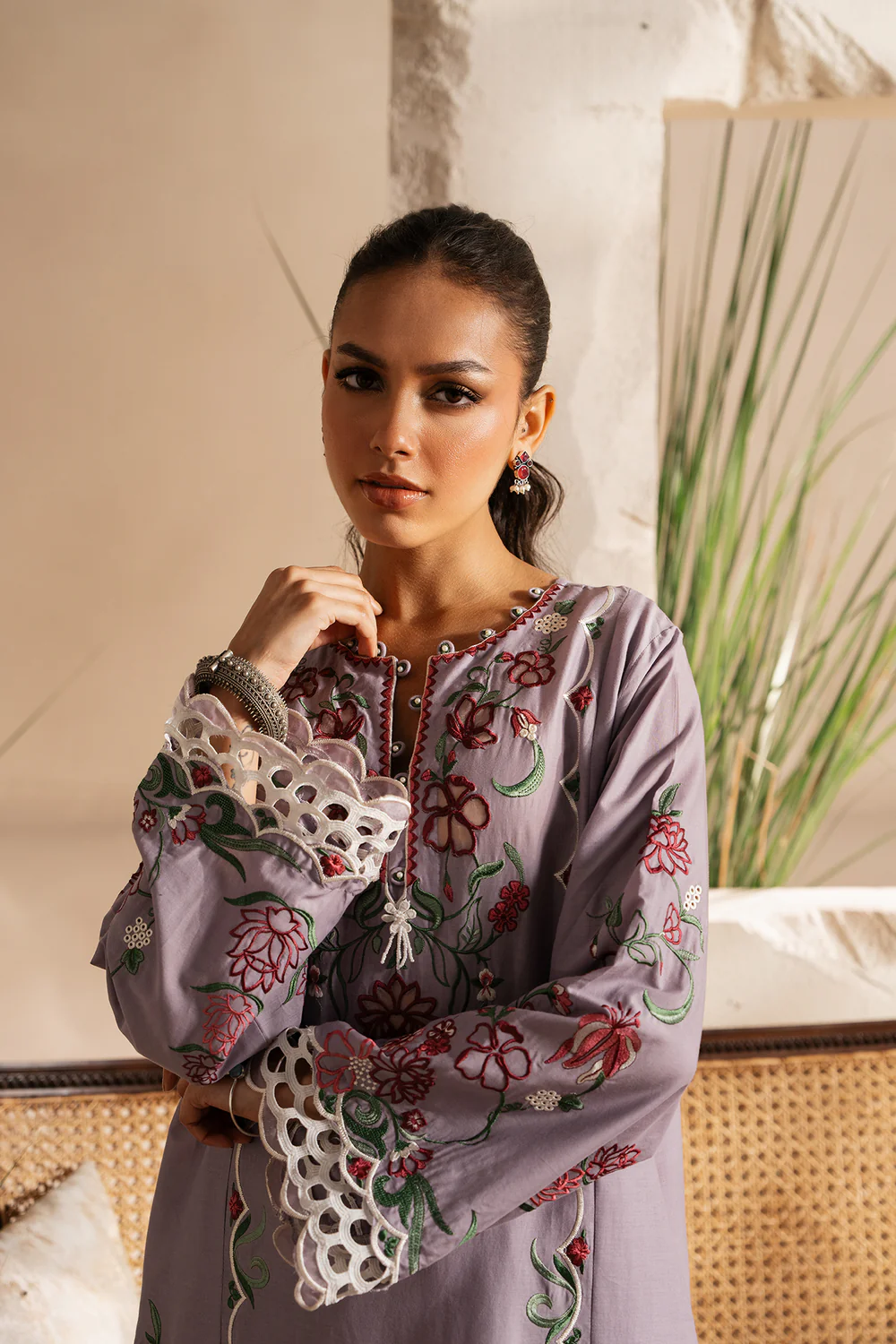 Ethnc| Rozana Floral Charm '25 Drop 7 - E3312/103/511