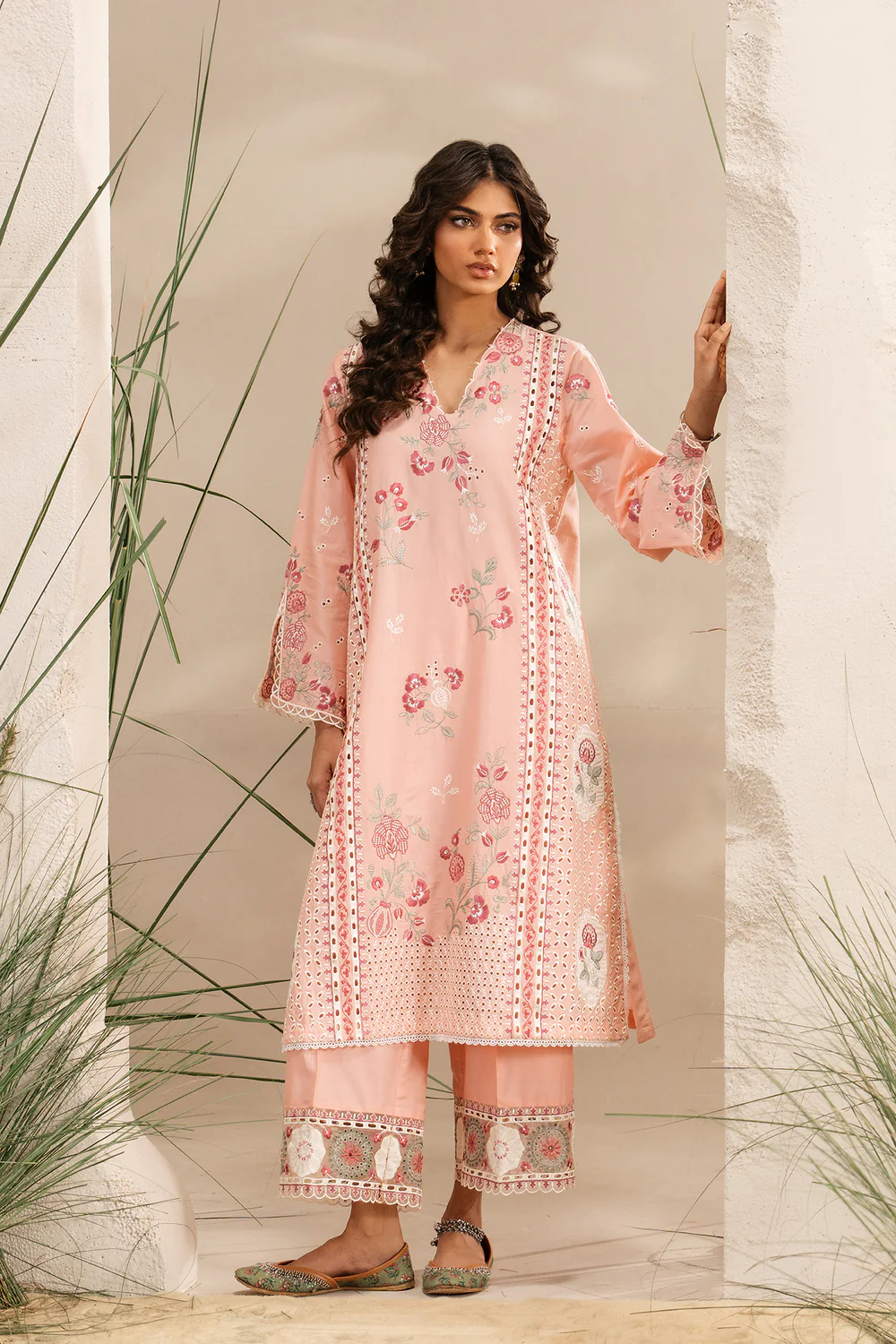 Ethnc |Rozana Floral Charm '25 Drop 7 - E3383/103/316