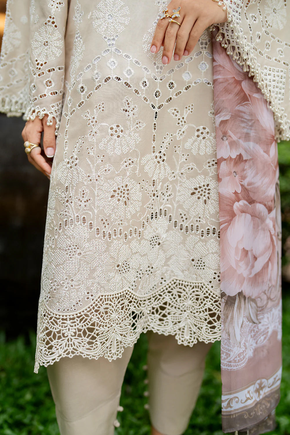 Baroque |EMBROIDERED LAWN UF-4265