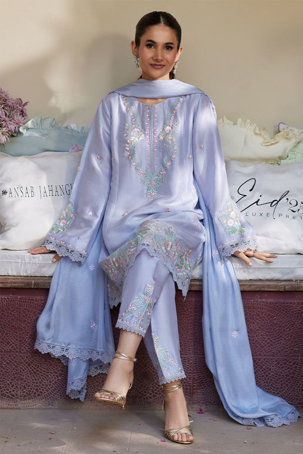 Ansab Jahangir Studio |Emilia