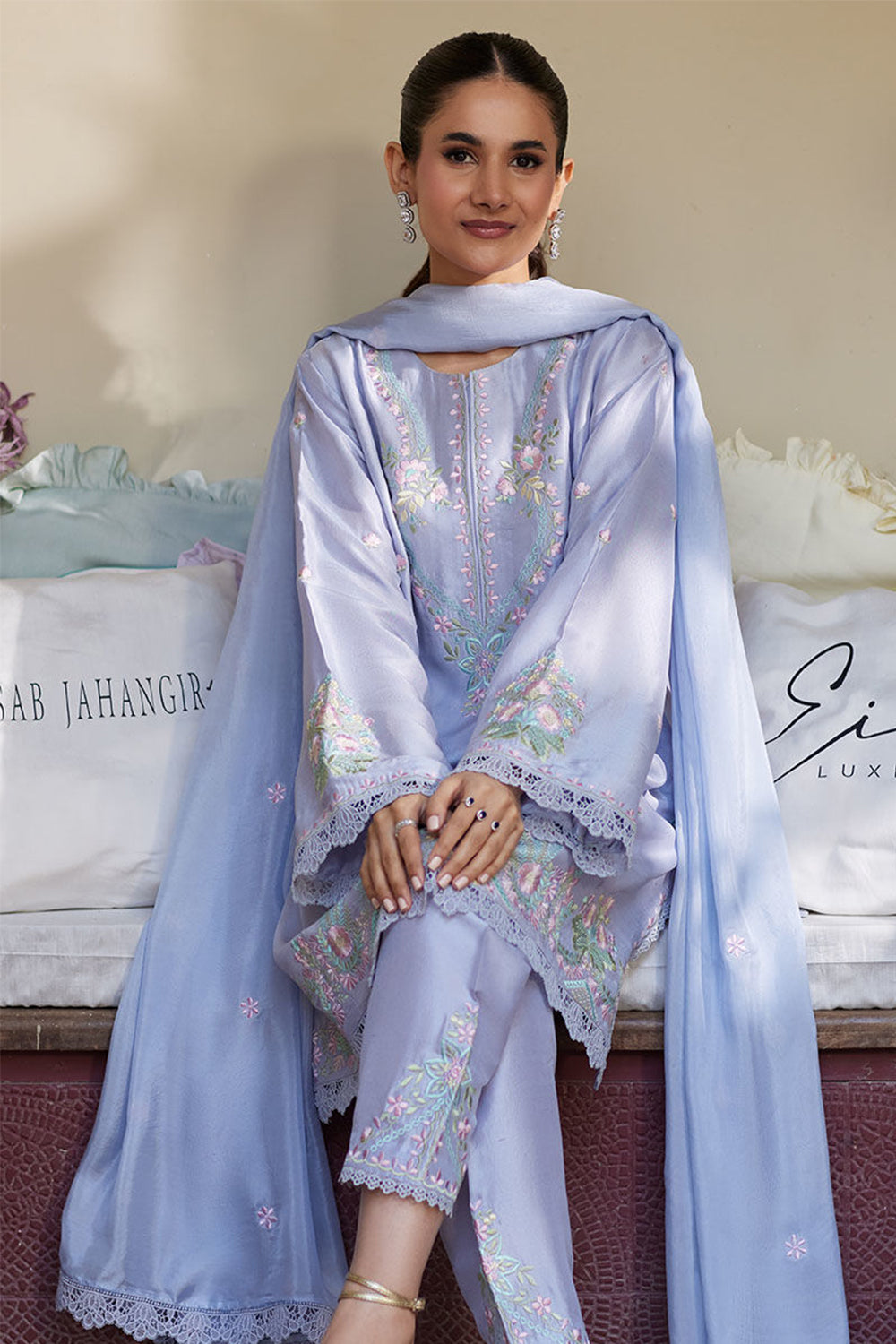 Ansab Jahangir Studio |Emilia
