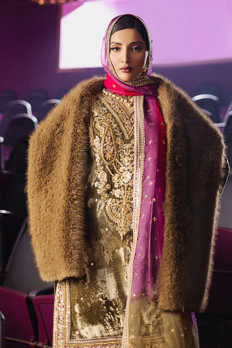 Mohsin Naveed| Ranjha Roxy Cinema Velvet Edit FW 24/25 - Nisho