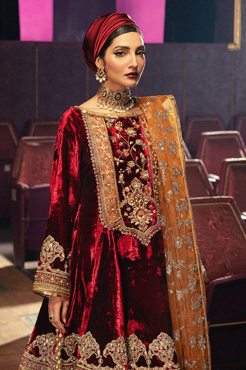 Mohsin Naveed Ranjha |Roxy Cinema Velvet Edit FW 24/25 - Shabnam