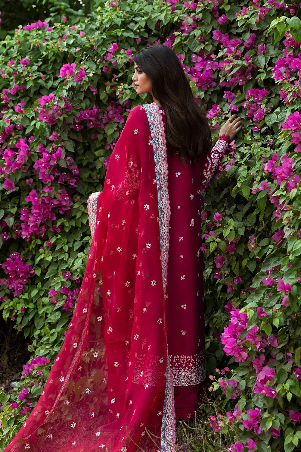 AFROZEH |Humnasheen-Mulaqatat Festive Lawn '2025