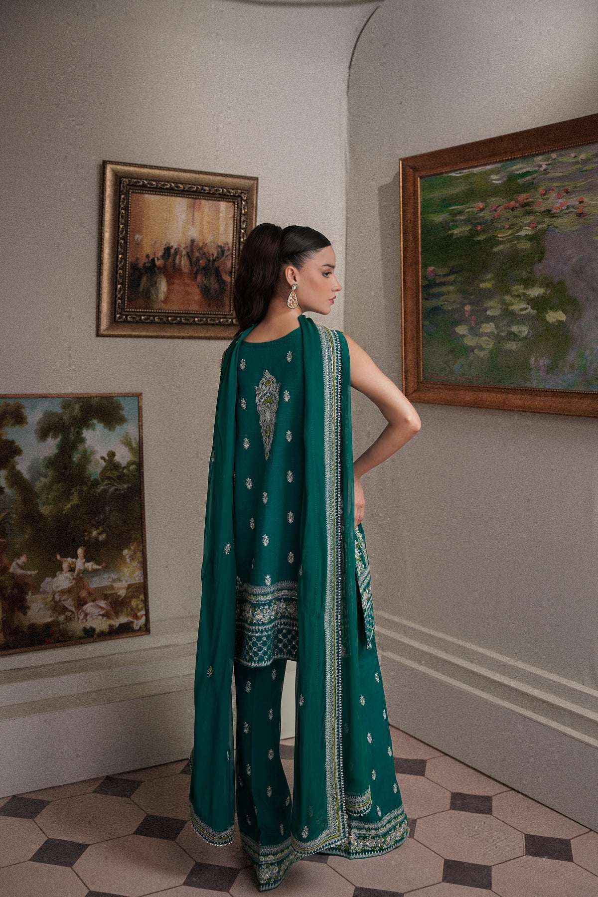 Zaib |The Wedding Shop '25 - GLEAM ZINC WEDDING EDIT 2024/2025 (NPA3-24425)