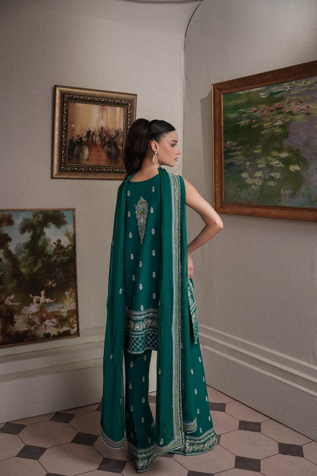 Zaib |The Wedding Shop '25 - GLEAM ZINC WEDDING EDIT 2024/2025 (NPA3-24425)