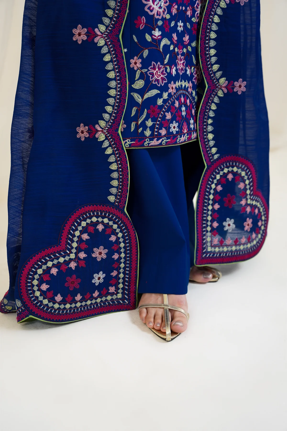Zaib |ROYAL BLUE LUXURY EMBROIDERED 3PCS SET NPA3-25424  READY TO WEAR