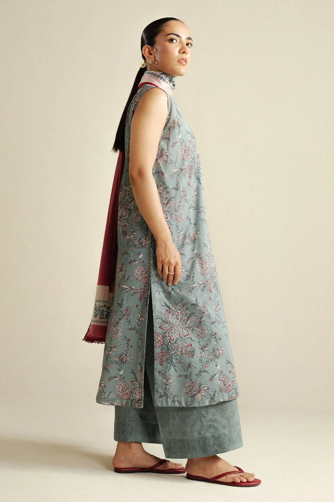 Coco By Zara Shahjahan| Prints Edit IV - Daisy-8A