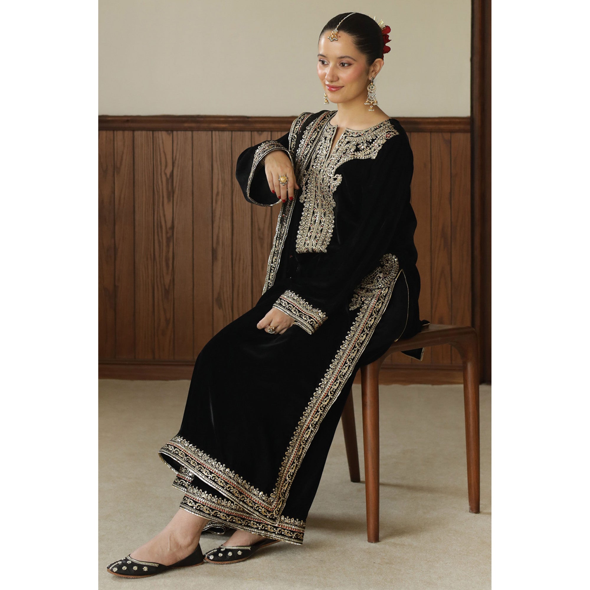 DYOT|BASHAASH’25 -BLACK OUTFIT