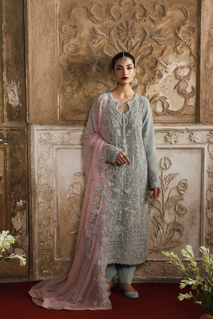 Emaan Adeel|Romanshiyyah Luxury formal'25 -MAHPARI