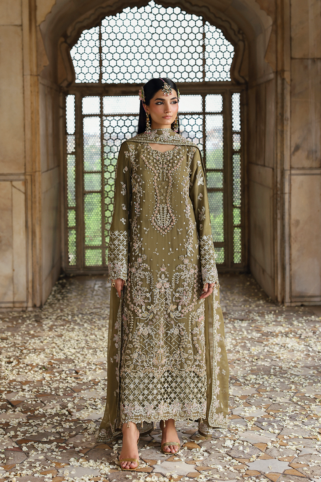 Emaan Adeel|Romanshiyyah Luxury formal'25 -OLIVEA