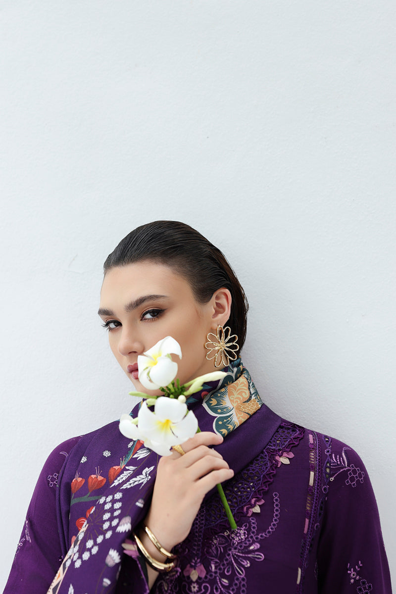 Qalamkar| Qline linen'25 - IRIS