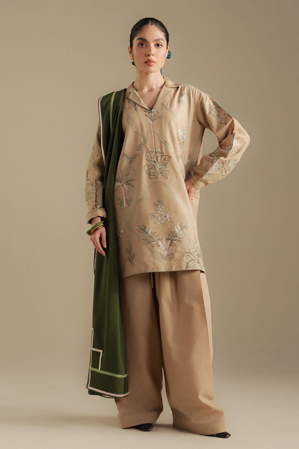 COCO BY ZARA SHAHJAHAN|WINTER UNSTITCHED'25-AMBER-1A