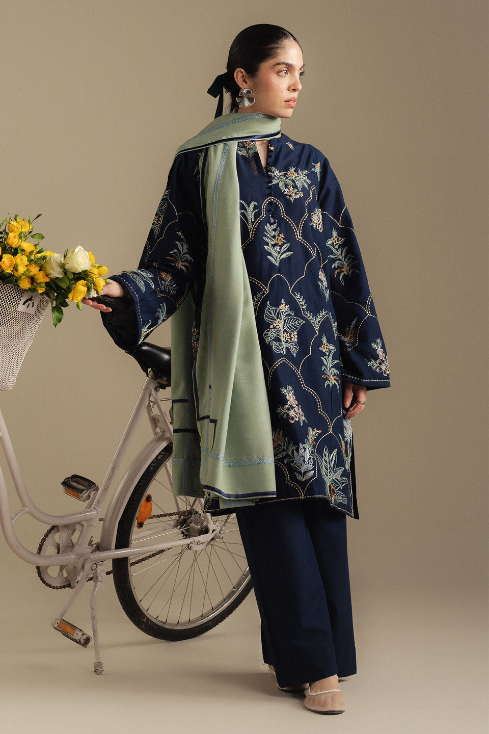 COCO BY ZARA SHAHJAHAN|WINTER UNSTITCHED'25-AMBER -1B