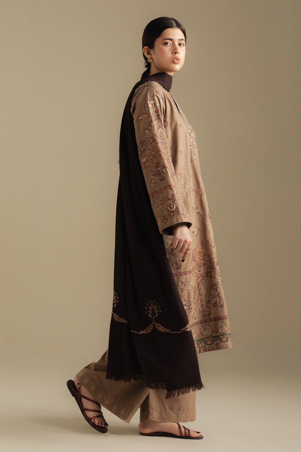 COCO BY ZARA SHAHJAHAN | WINTER UNSTITCHED'25-BLOOM 6B