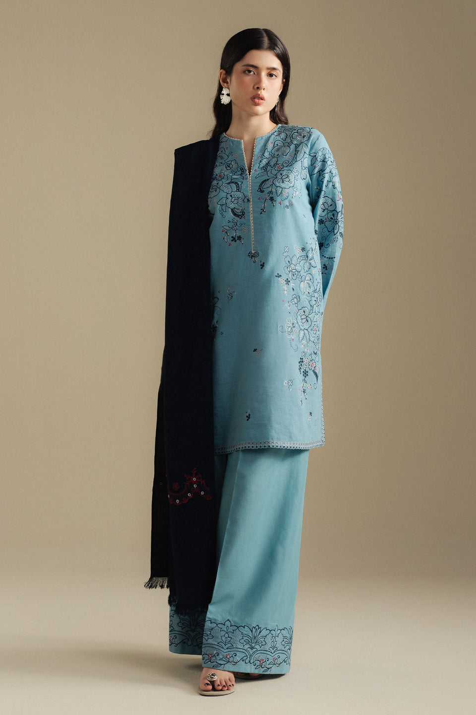 COCO BY ZARA SHAHJAHAN | WINTER UNSTITCHED'25-LAUREL - 9B