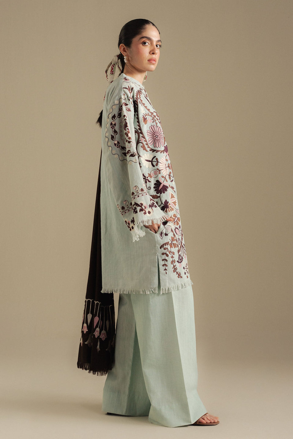 COCO BY ZARA SHAHJAHAN | WINTER UNSTITCHED'25-BREEZE -7A