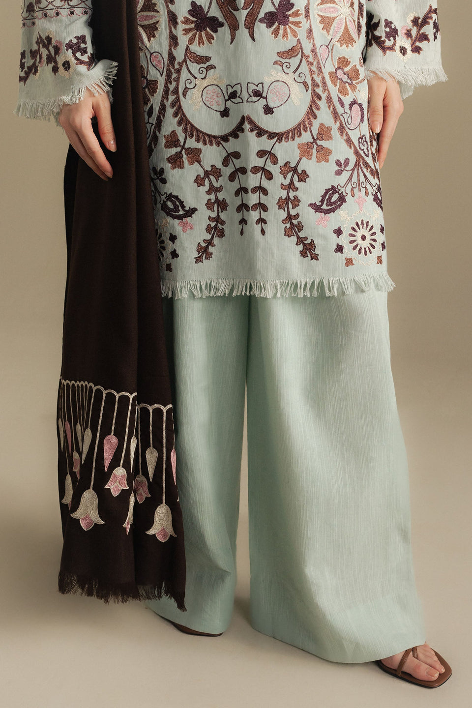 COCO BY ZARA SHAHJAHAN | WINTER UNSTITCHED'25-BREEZE -7A