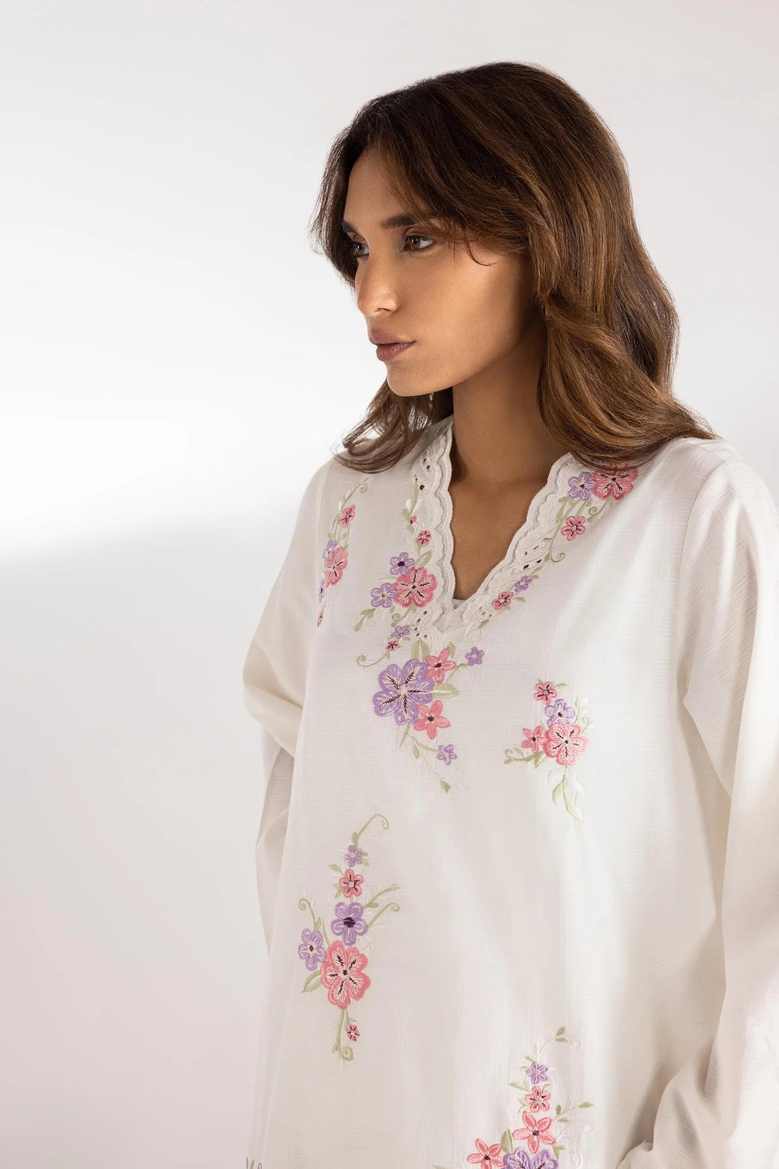Sana Safinaz |Pre-Fall Collection '25 - Stitched Cotton Embroidered Shirt + Shalwar SS25ESE887P2T