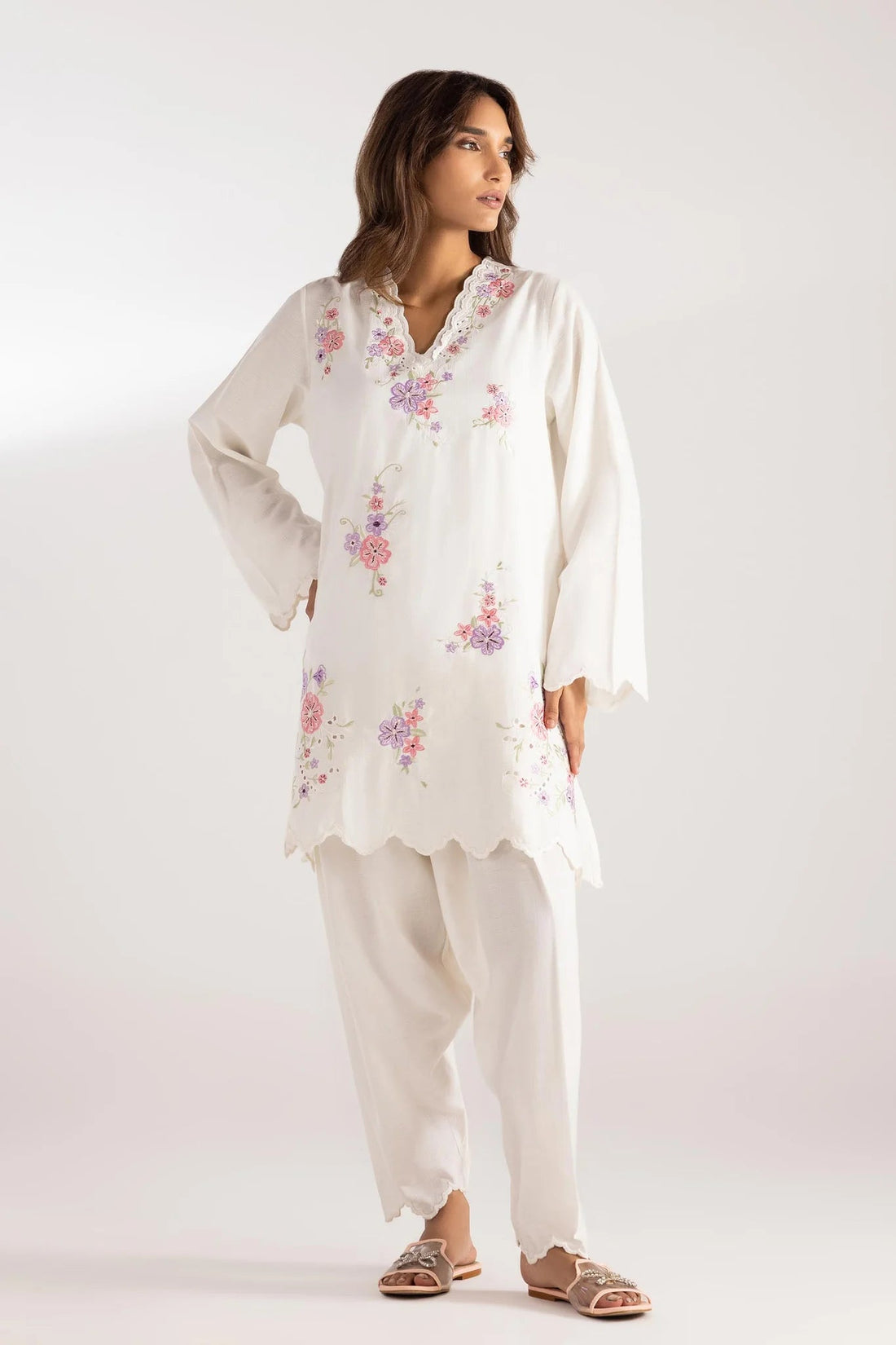 Sana Safinaz |Pre-Fall Collection '25 - Stitched Cotton Embroidered Shirt + Shalwar SS25ESE887P2T