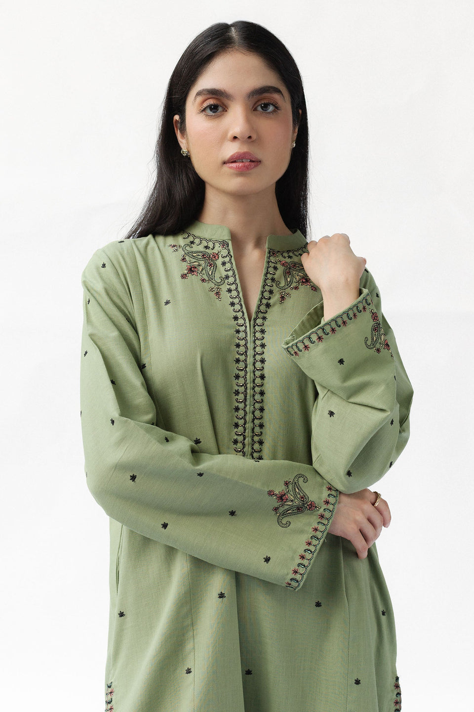 ZARA SHAHJAHAN |A\W 2025 - PINE
