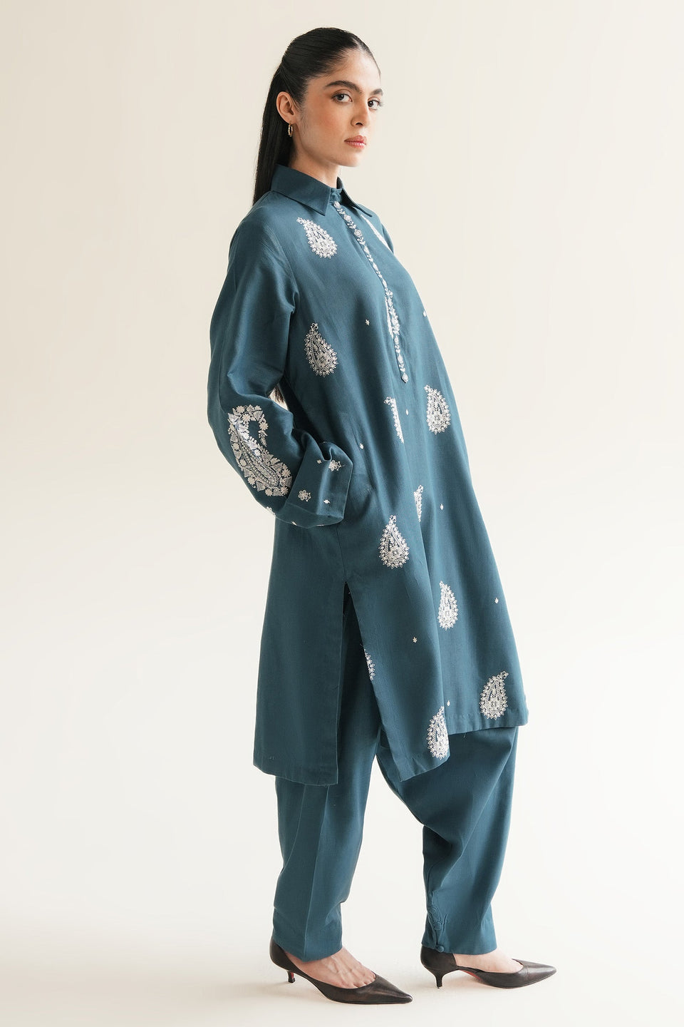 ZARA SHAHJAHAN |A\W 2025 - ZR25B0921